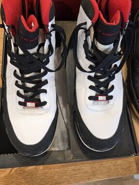 Jordan Mens Air Retro Sneakers - White / Red / Black Size 13 And 14